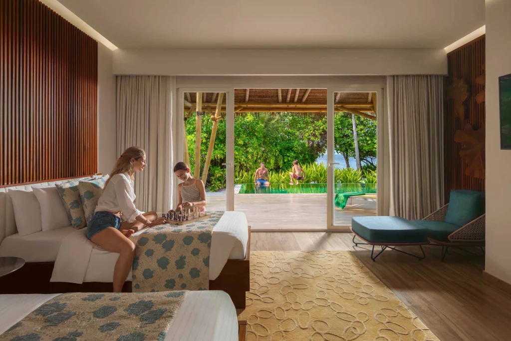 emerald-maldives-family-villa-2bed-1