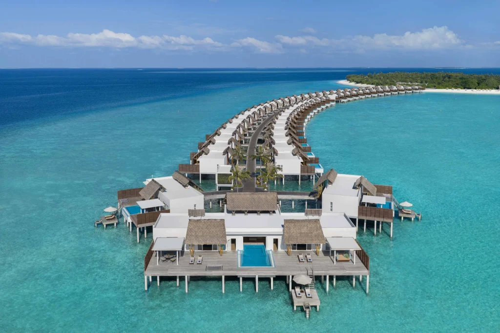 emerald-maldives-president-water-villa-1