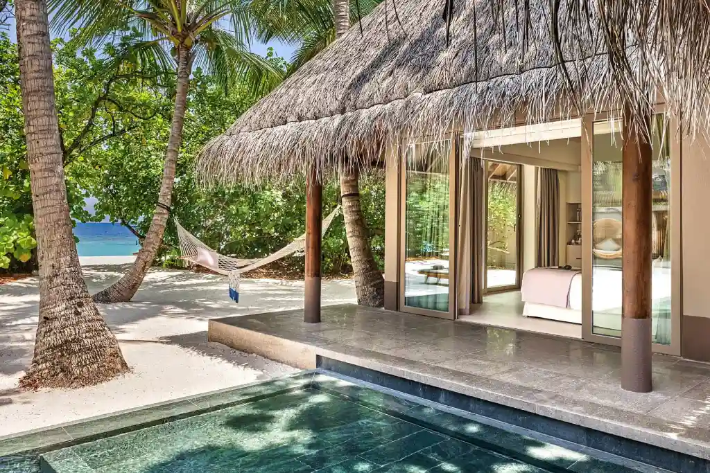 joali-maldives-family-beach-villa-1-1
