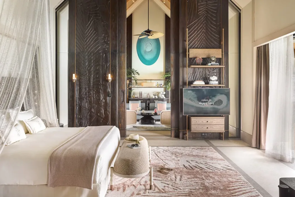 joali-maldives-water-villa-luxury-pool-2-1