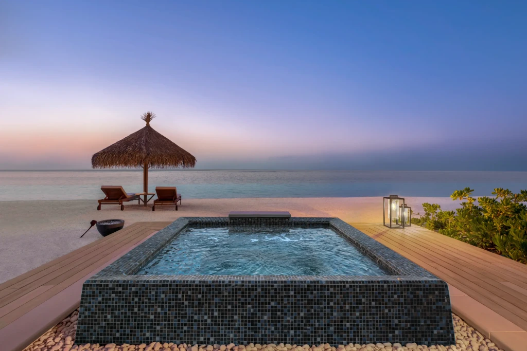 waldorf-2bedroom-grand-beach-villa-2-1
