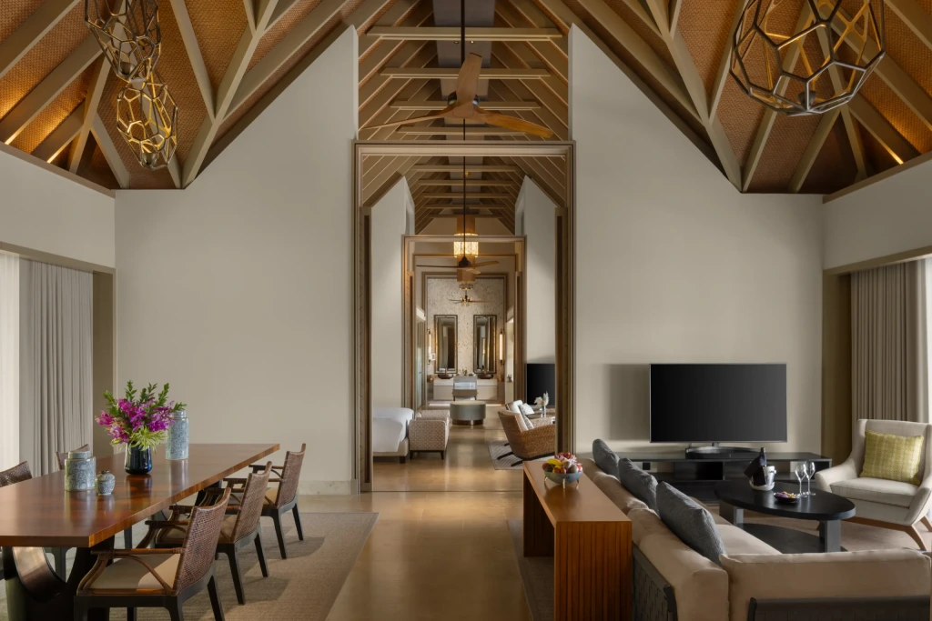 waldorf-2bedroom-grand-beach-villa-3-1